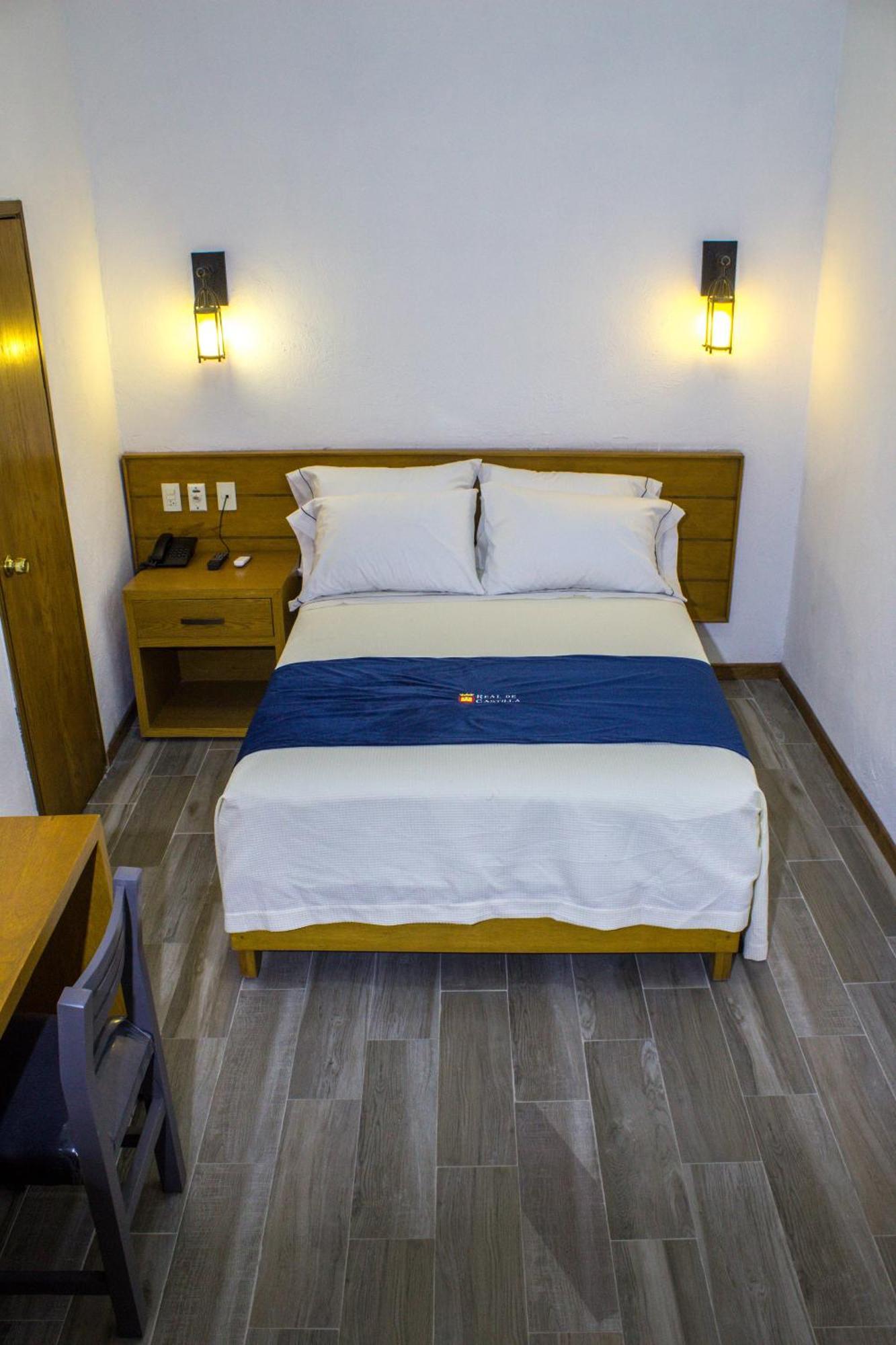 Hotel Real De Castilla Colonial Guadalajara Zimmer foto
